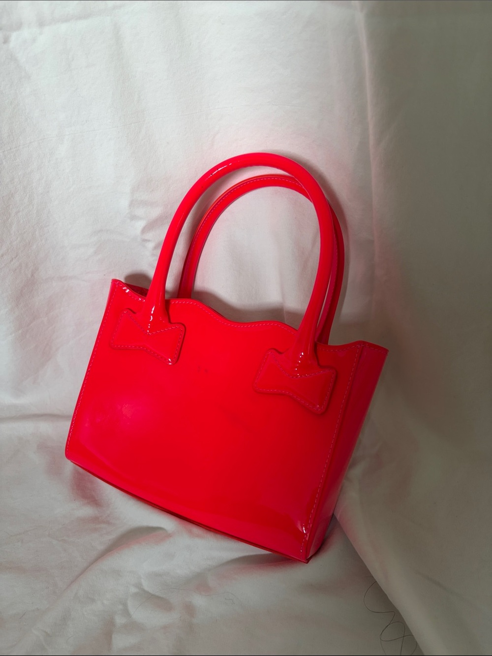 Neon pink Mach & Mach handbag - Picture 2 of 4